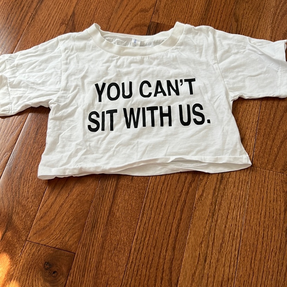 Crop top.
